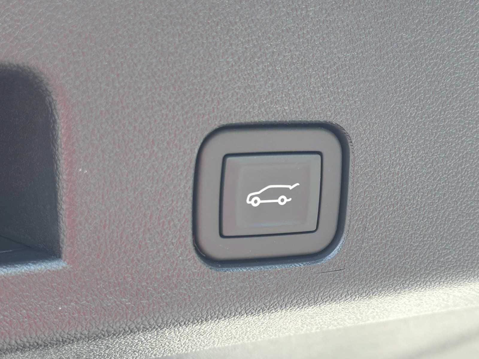 New 2026 GMC Acadia Denali Ultimate FWD image 28