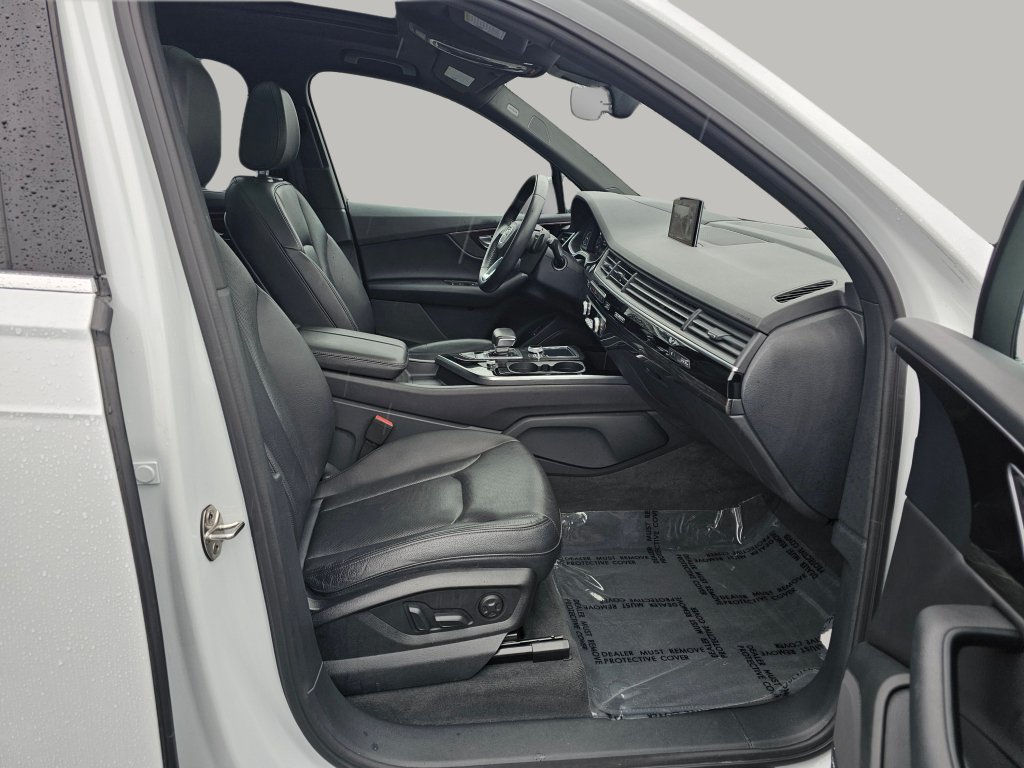 Used 2019 Audi Q7 3.0T Prestige w/ Prestige Package AWD/4WD image 26