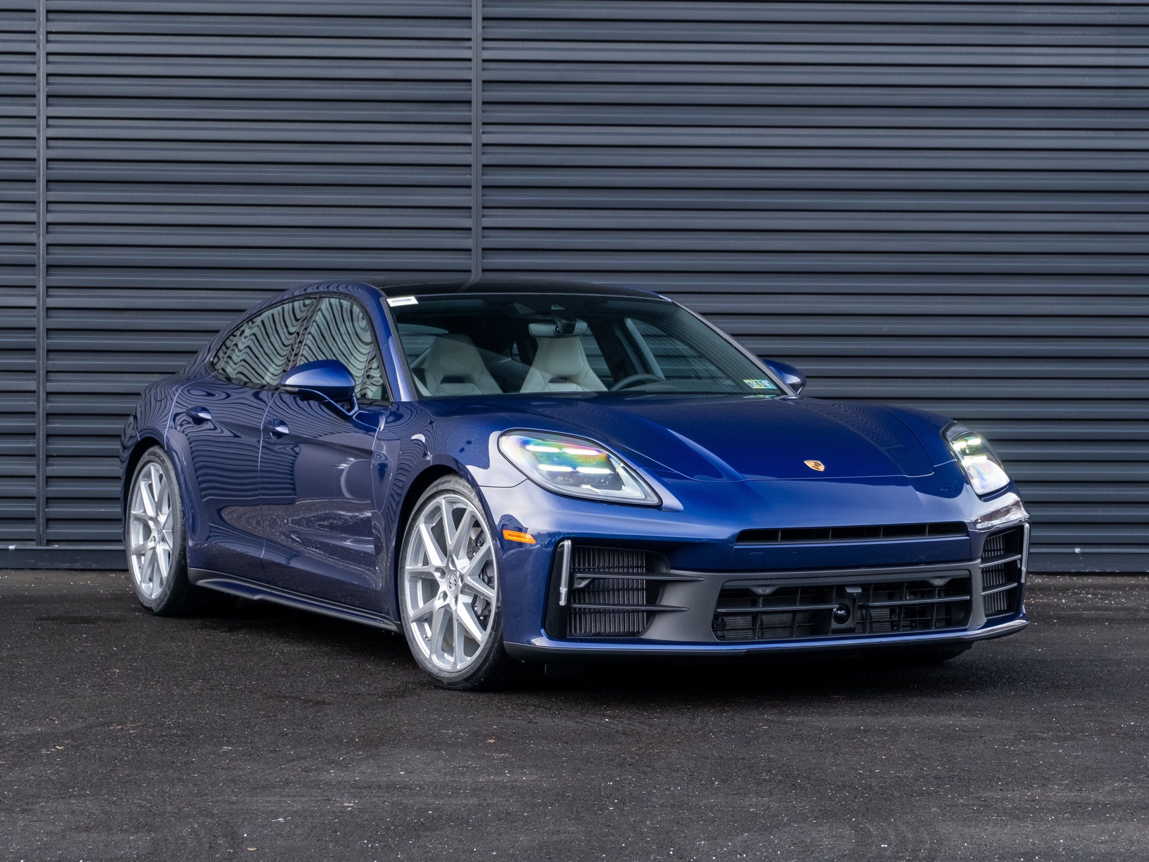 New 2026 Porsche Panamera 4 image 10
