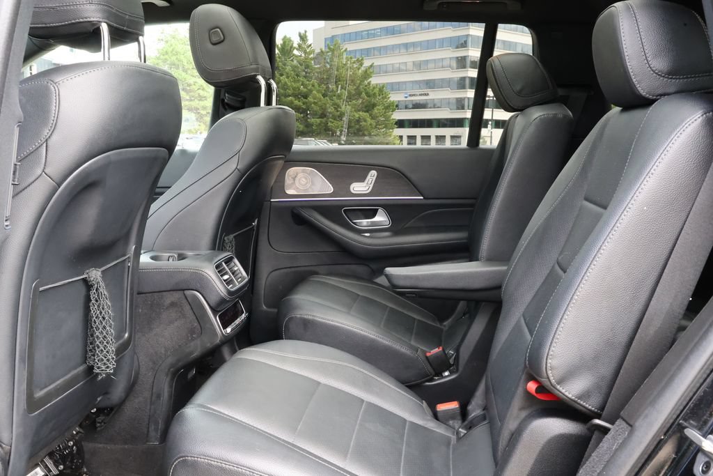 Used 2021 Mercedes-Benz GLS 450 4MATIC image 29