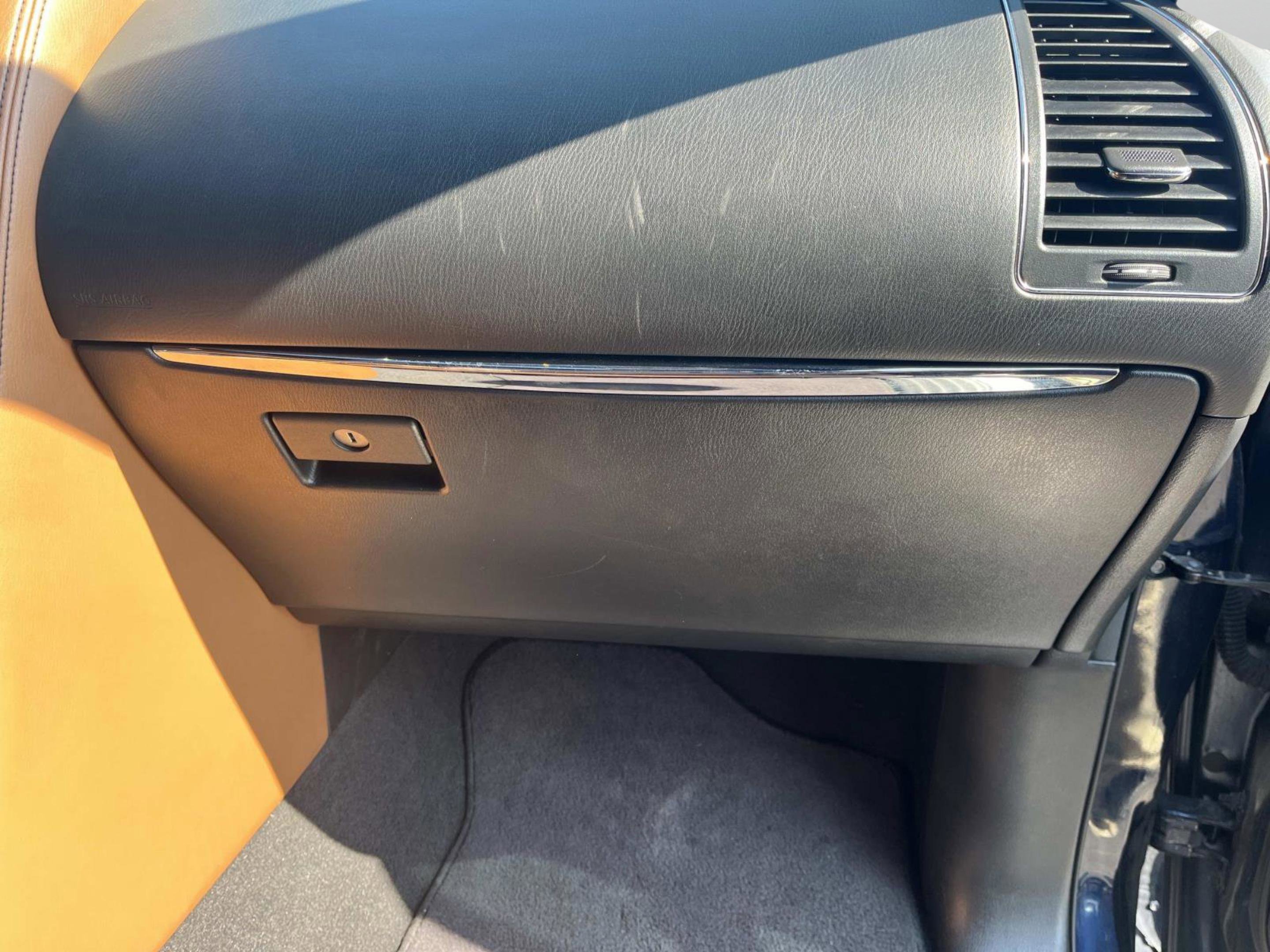 Used 2021 INFINITI QX80 Sensory w/ All-Season Package image 38