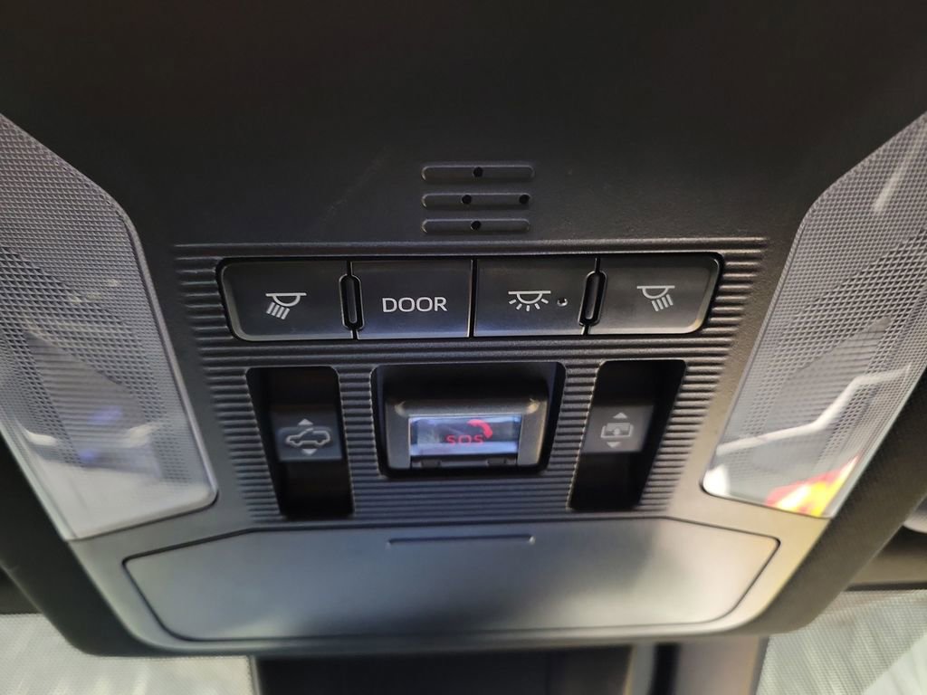 Used 2020 Toyota RAV4 XSE image 22