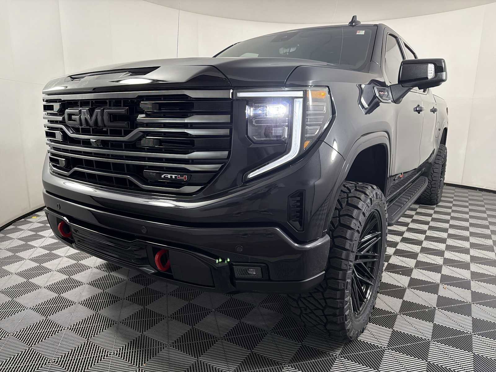 New 2026 GMC Sierra 1500 AT4 w/ AT4 Premium Package AWD/4WD image 6
