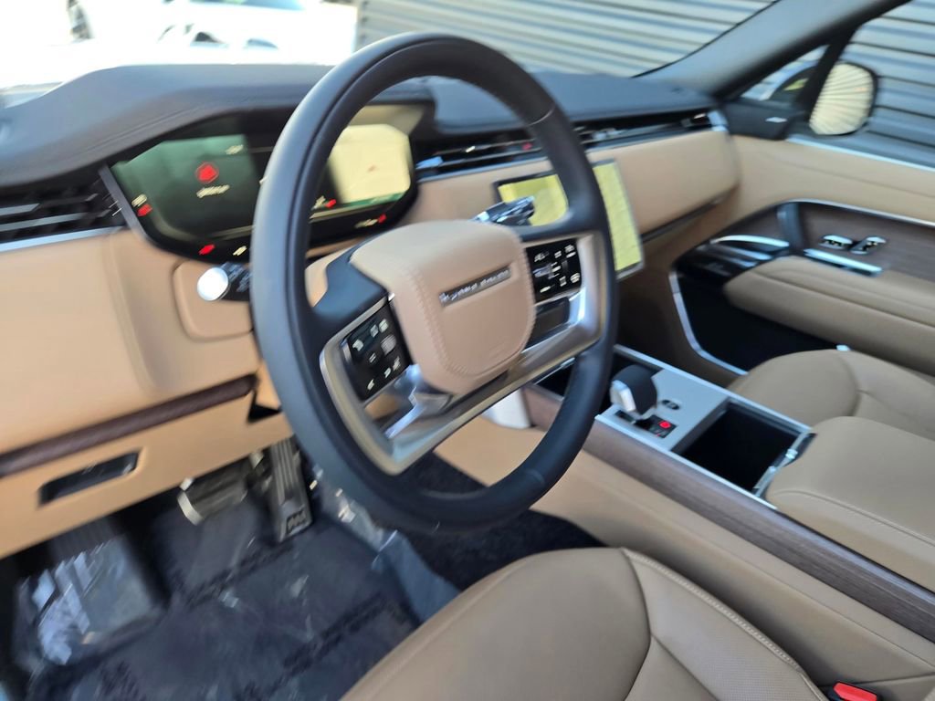 New 2026 Land Rover Range Rover SE AWD/4WD image 10