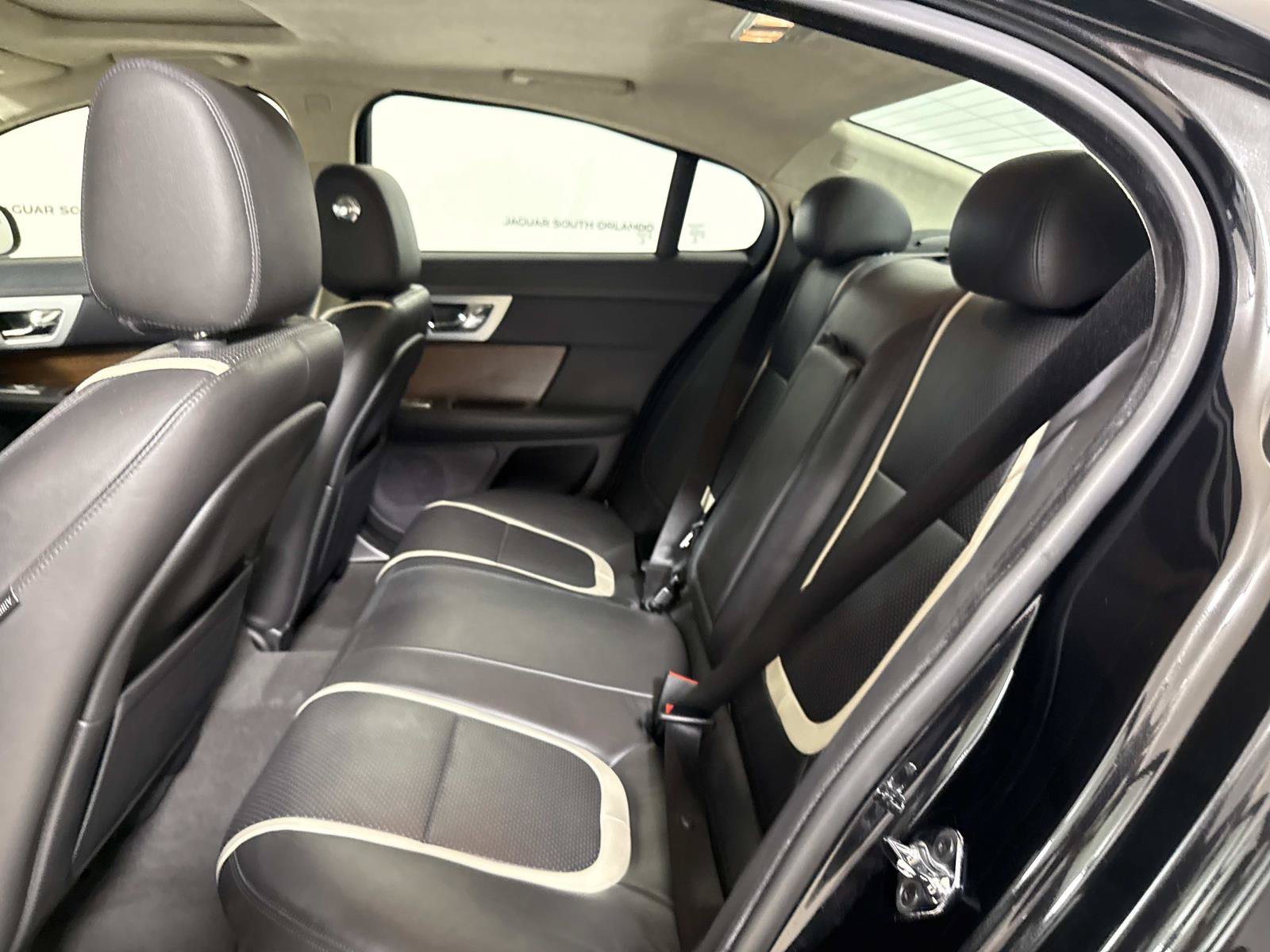 Used 2015 Jaguar XF Portfolio AWD/4WD image 11