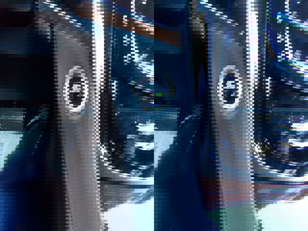 Used 2019 Cadillac Escalade ESV Luxury image 37