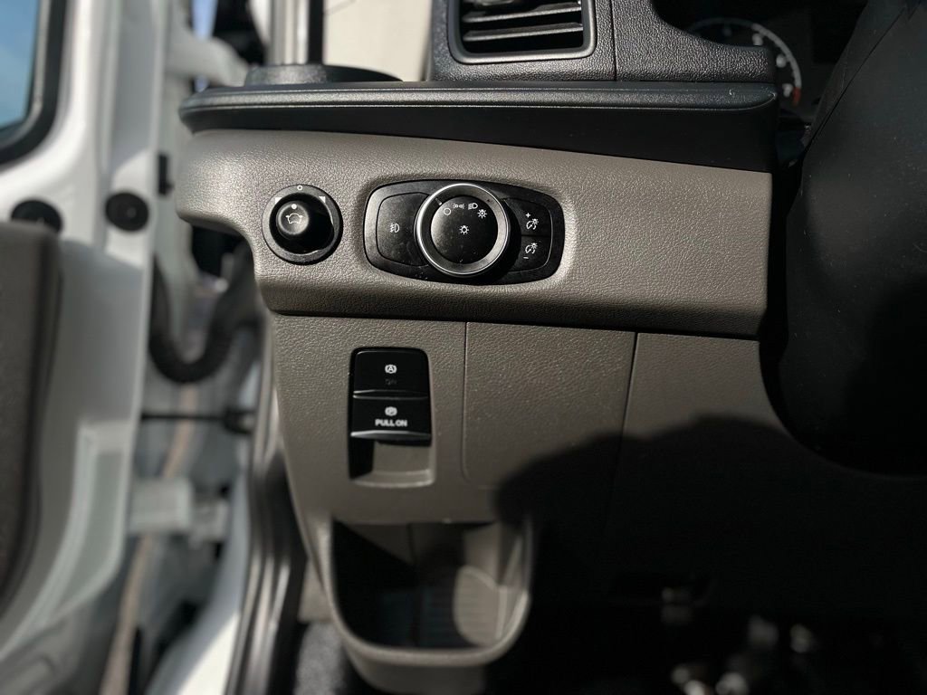Used 2023 Ford Transit 250 Low Roof AWD w/ Exterior Upgrade Package image 12