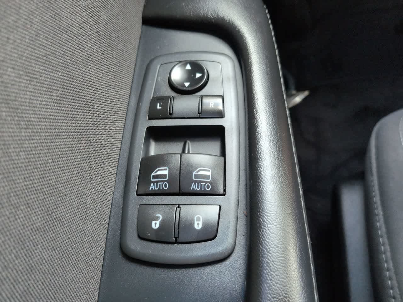 Used 2018 Dodge Challenger SXT RWD image 20