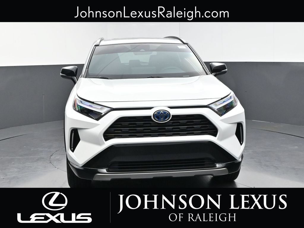 Used 2023 Toyota RAV4 XSE w/ XSE Grade Weather Package AWD/4WD image 4