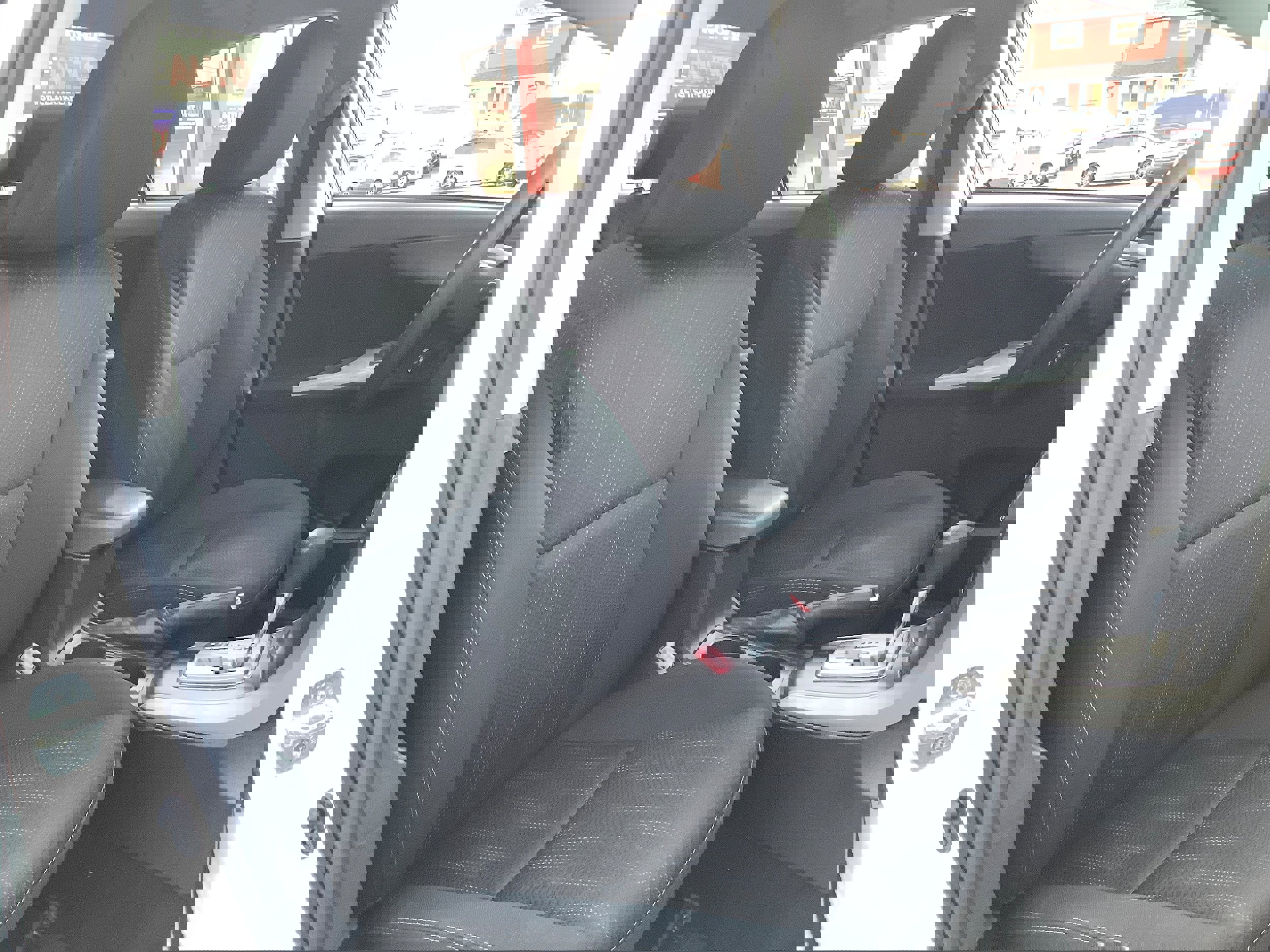 Used 2013 Toyota Corolla S image 16