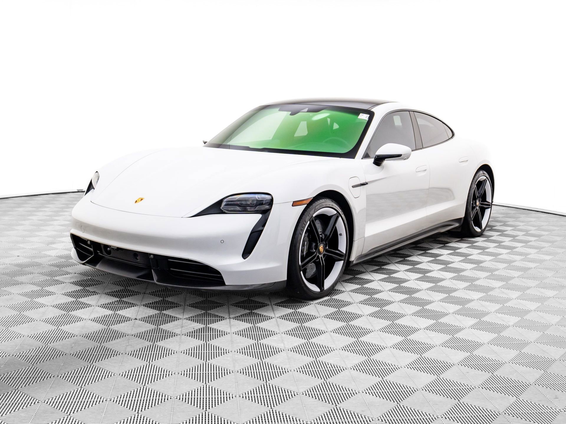 Used 2021 Porsche Taycan Turbo S image 1