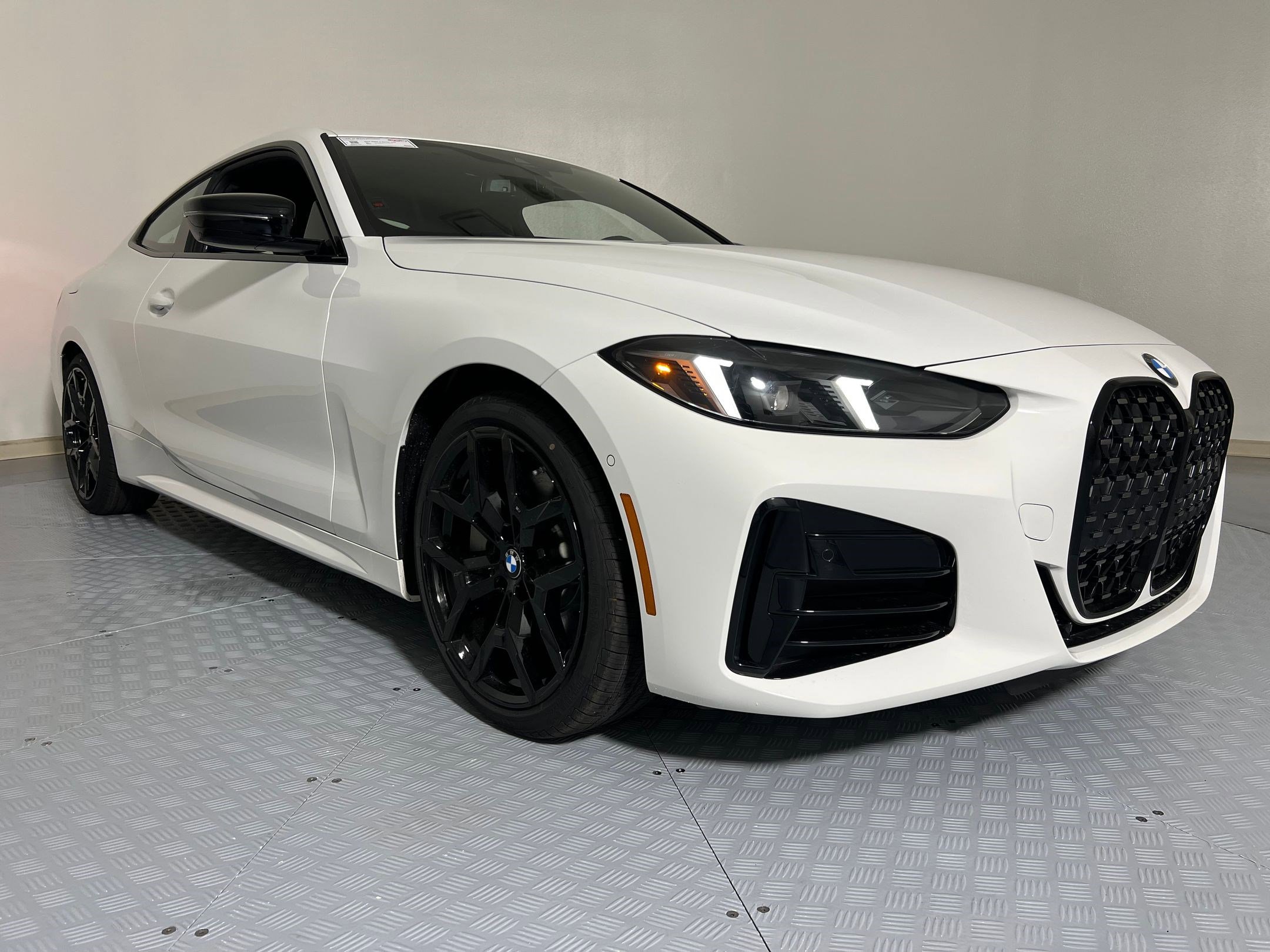 New 2026 BMW 430i Coupe w/ M Sport Package image 6