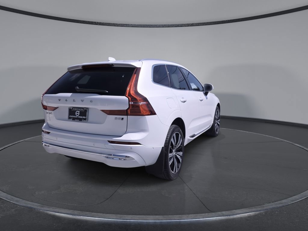 Used 2023 Volvo XC60 B5 Plus w/ Climate Package AWD/4WD image 7