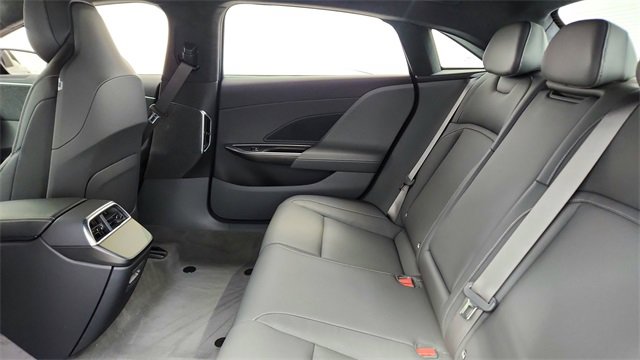 Used 2024 Lucid Air Touring image 28