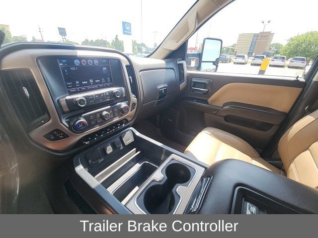 Used 2018 GMC Sierra 2500 Denali w/ Duramax Plus Package AWD/4WD image 22