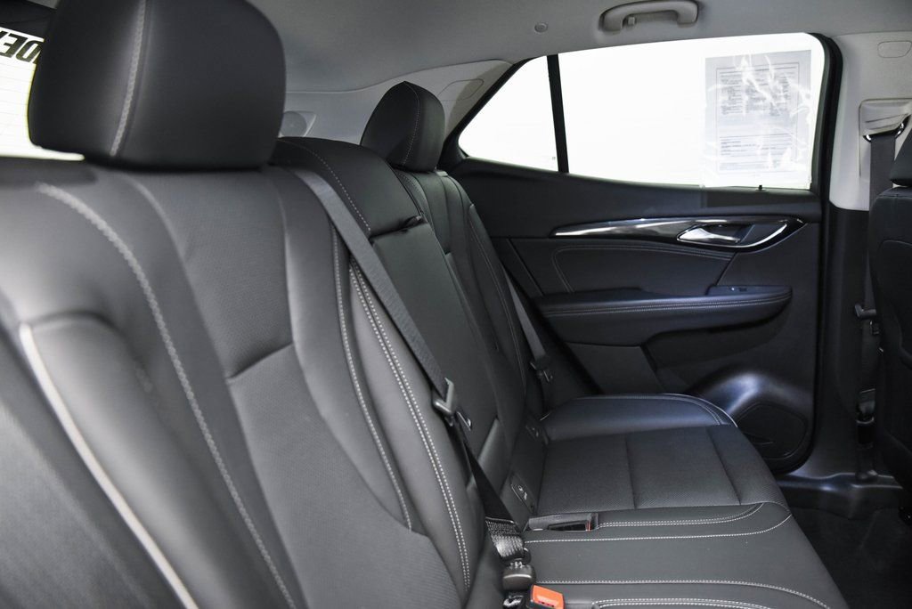 Used 2023 Buick Envision Essence image 16