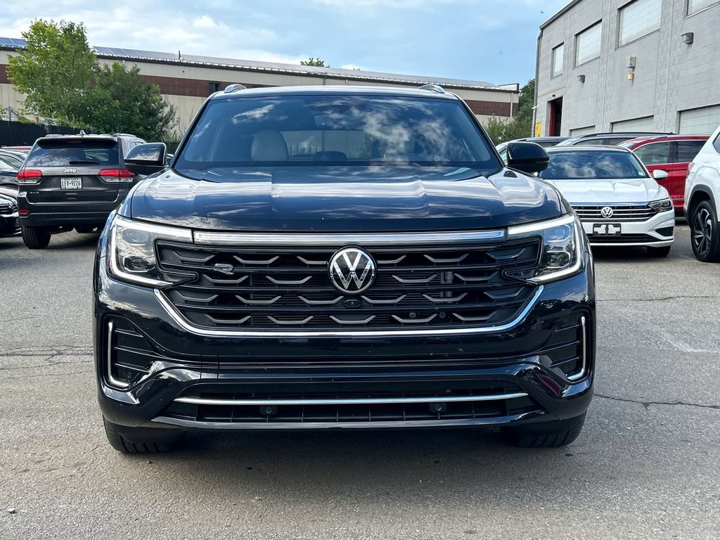 Used 2026 Volkswagen Atlas Cross Sport SEL Premium R-Line AWD/4WD image 6