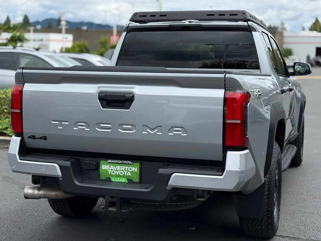 Used 2024 Toyota Tacoma TRD Off-Road AWD/4WD image 5