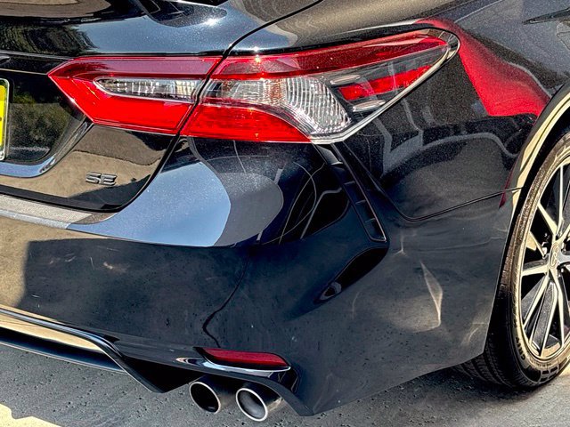 Used 2024 Toyota Camry SE FWD image 5