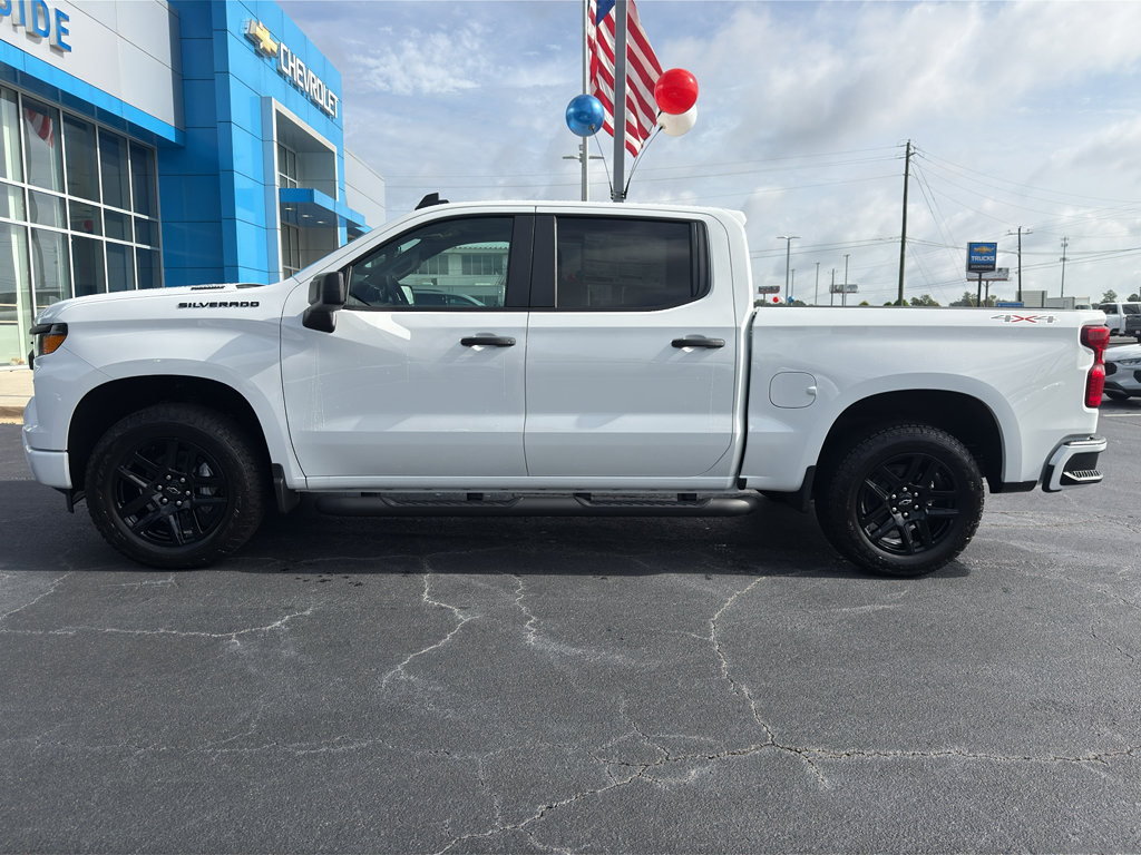 New 2026 Chevrolet Silverado 1500 Custom w/ Turbomax Blackout Package AWD/4WD image 5