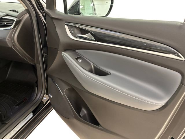Certified 2021 Buick Enclave Essence w/ Sound and Sites Package AWD/4WD image 15