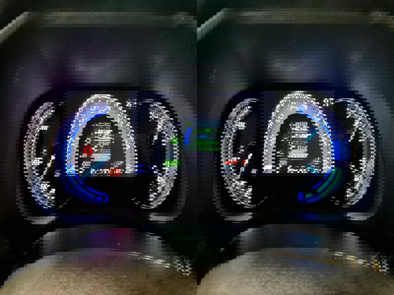 Used 2023 Toyota RAV4 SE image 25