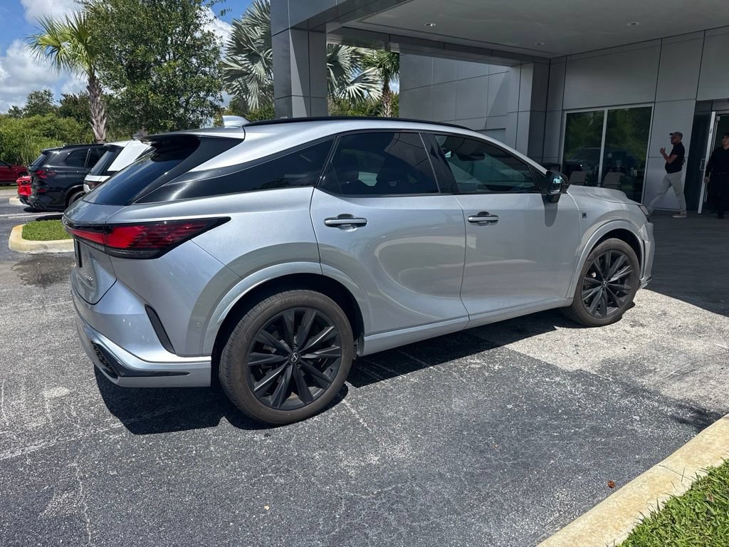 Used 2023 Lexus RX 500h F Sport w/ Accessory Package (2T) AWD/4WD image 3
