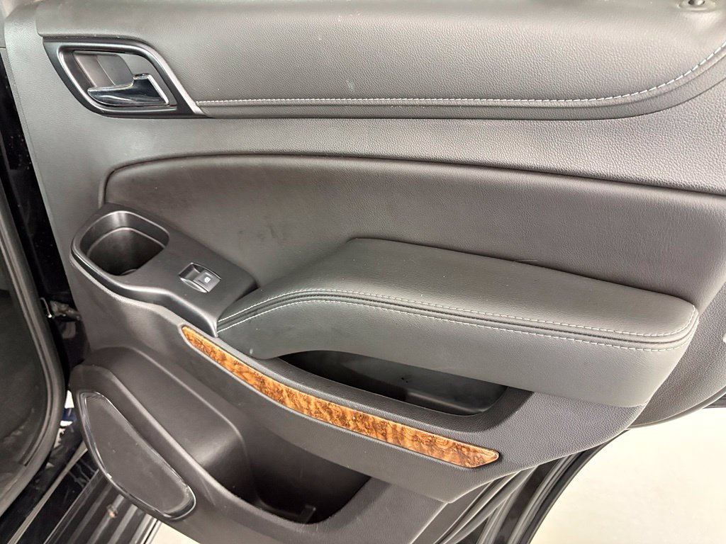 Used 2020 Chevrolet Tahoe Premier AWD/4WD image 46