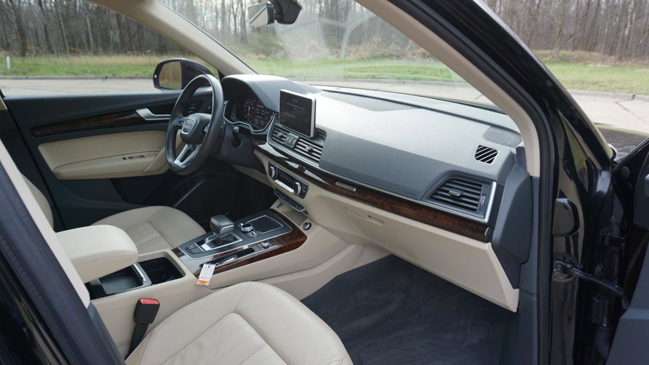 Used 2018 Audi Q5 2.0T Premium Plus AWD/4WD image 13