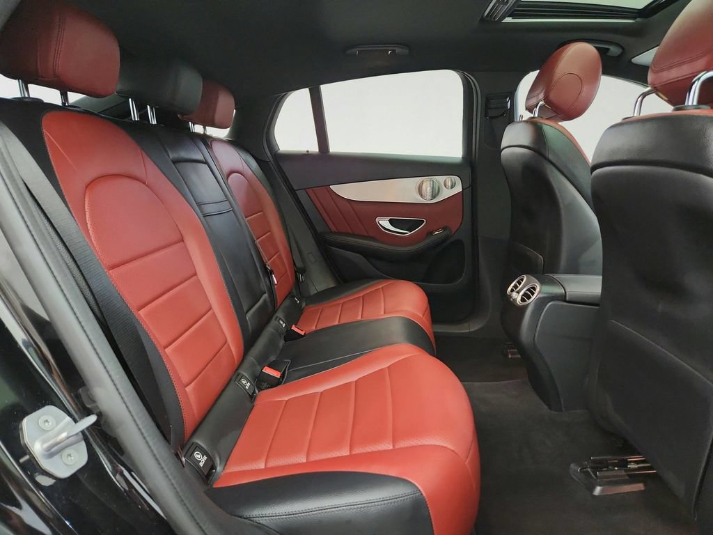 Used 2021 Mercedes-Benz GLC 300 4MATIC Coupe image 30