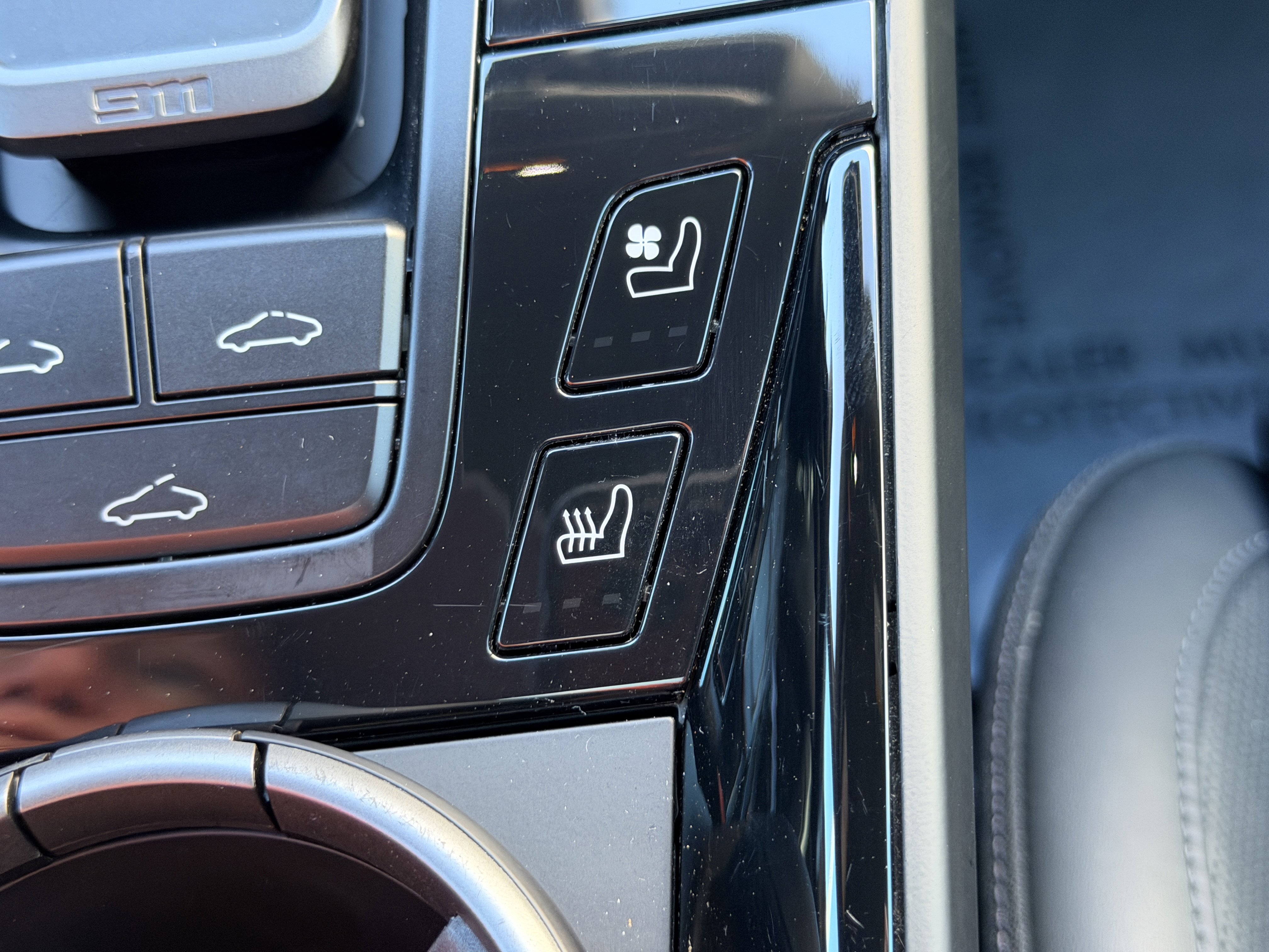 Certified 2024 Porsche 911 Carrera T image 27