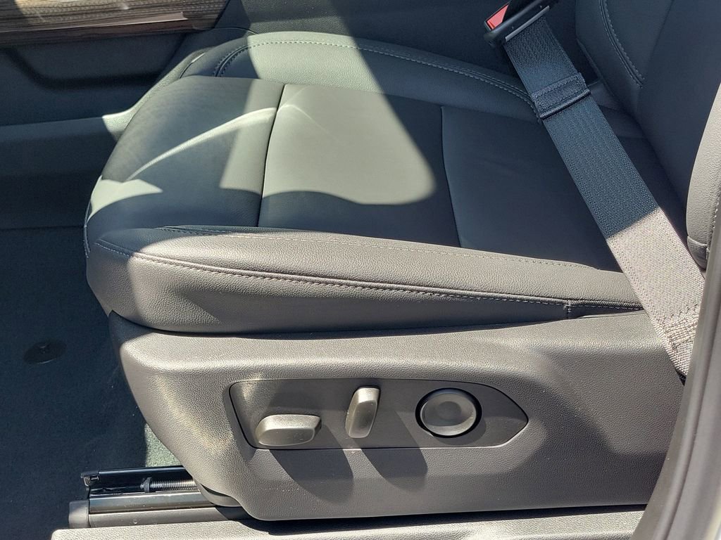 New 2026 Chevrolet Silverado 1500 RST w/ RST All Star Premium Package image 16