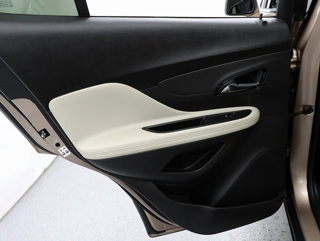 Used 2019 Buick Encore Preferred w/ Safety Package image 23