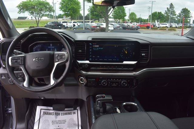 Used 2024 Chevrolet Silverado 1500 LT Trail Boss w/ Convenience Package II image 20