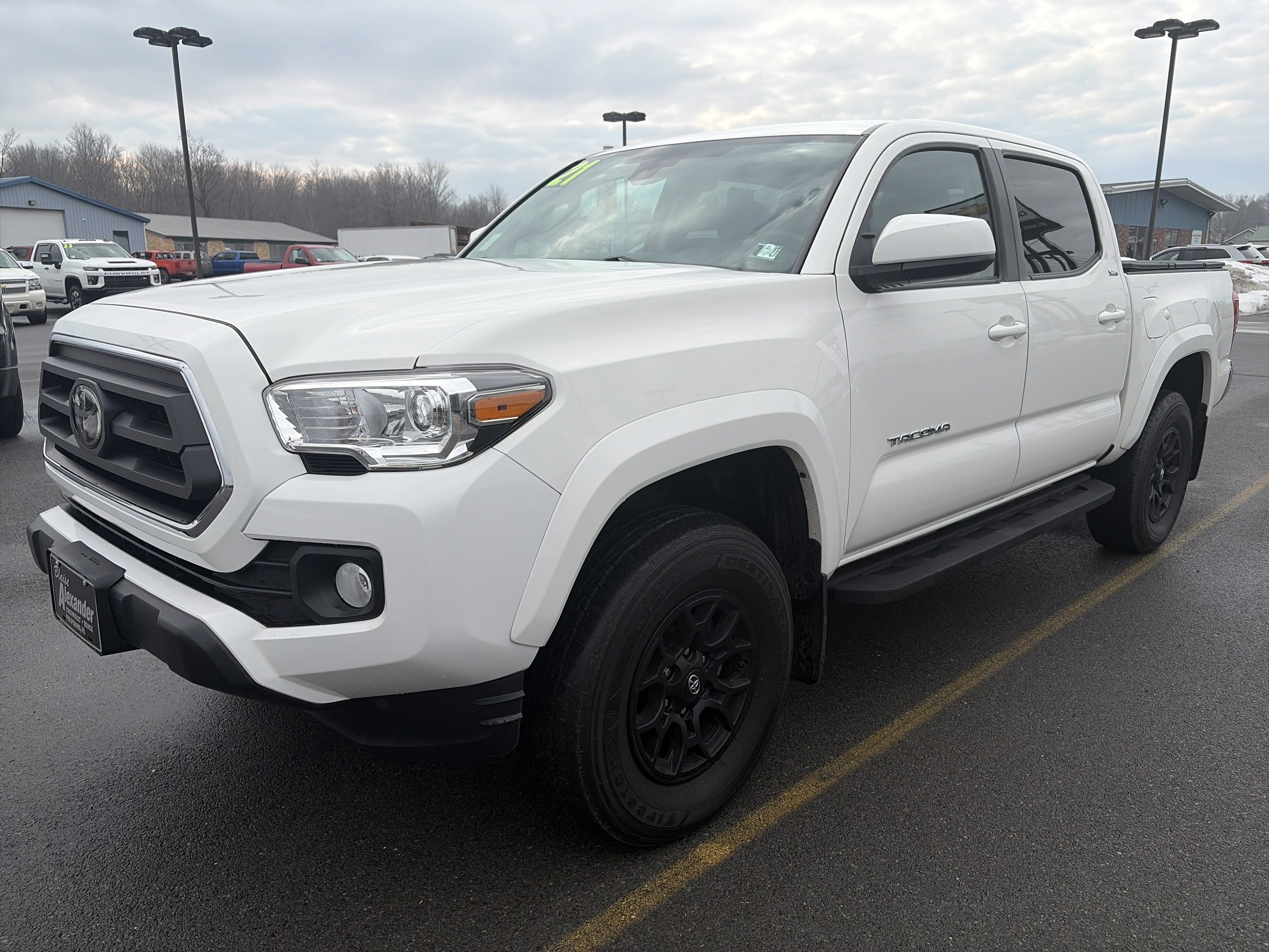 Used 2021 Toyota Tacoma SR5 image 8