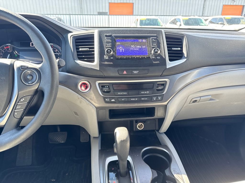 Used 2017 Honda Pilot LX image 17