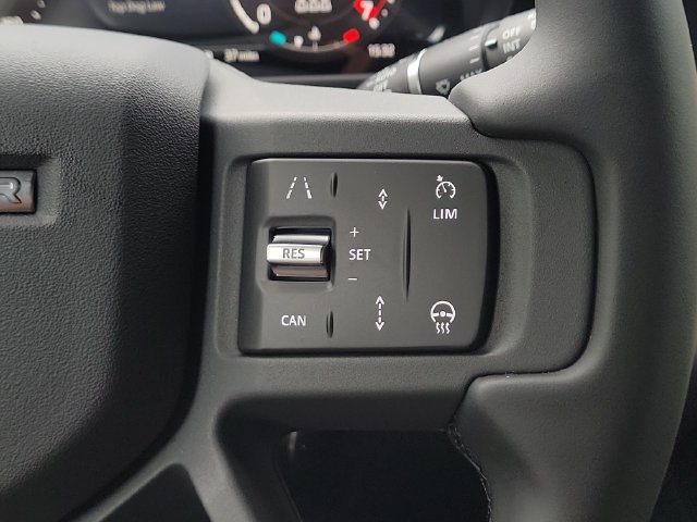 New 2026 Land Rover Defender 110 S AWD/4WD image 25
