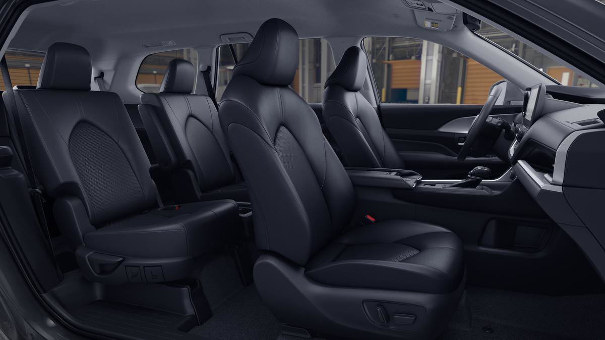 New 2026 Toyota Grand Highlander AWD image 22