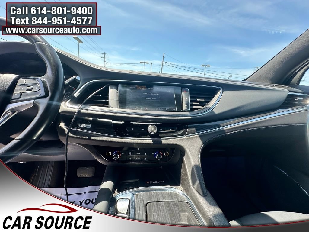 Used 2023 Buick Enclave Essence FWD image 17