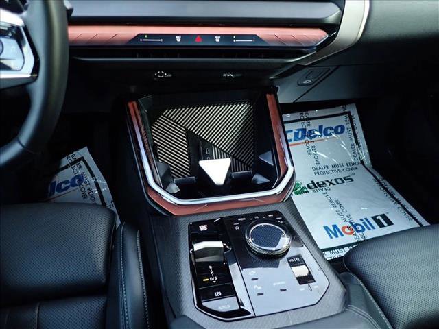 Used 2025 BMW X3 xDrive30i AWD/4WD image 23