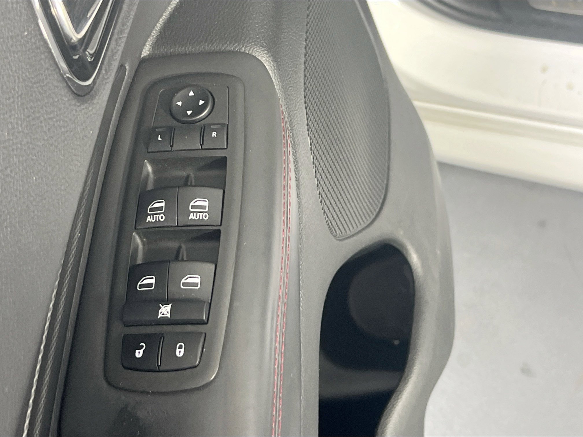 Used 2022 Dodge Durango R/T w/ Blacktop Package image 18