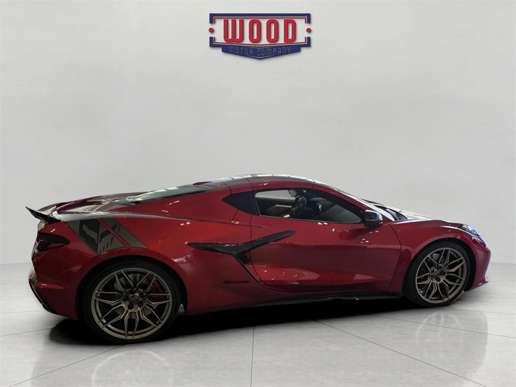 New 2025 Chevrolet Corvette Z06 image 2