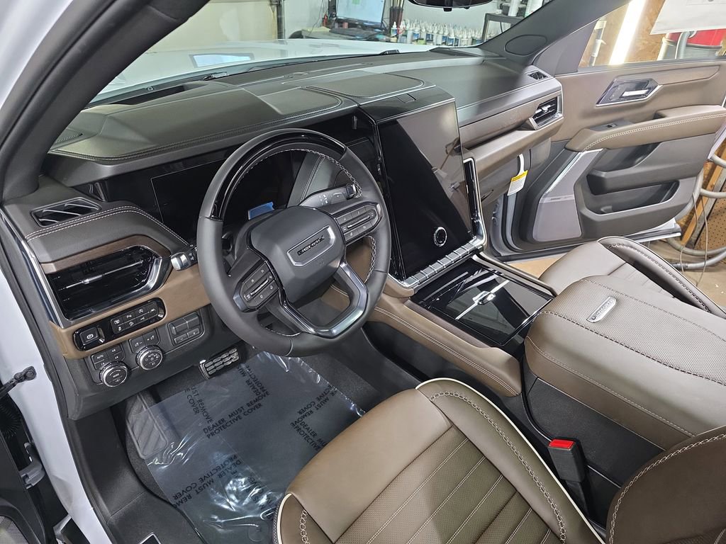 New 2026 GMC Yukon XL Denali Ultimate AWD/4WD image 18