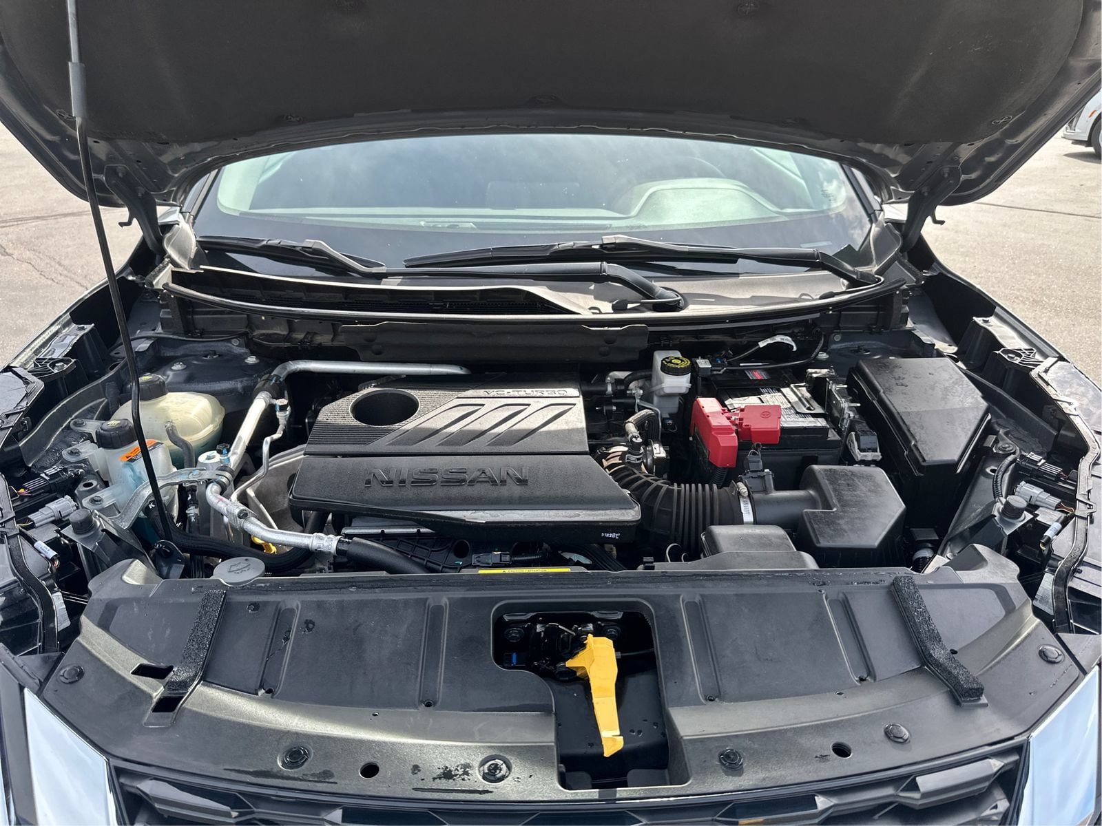 Used 2023 Nissan Rogue S AWD/4WD image 11