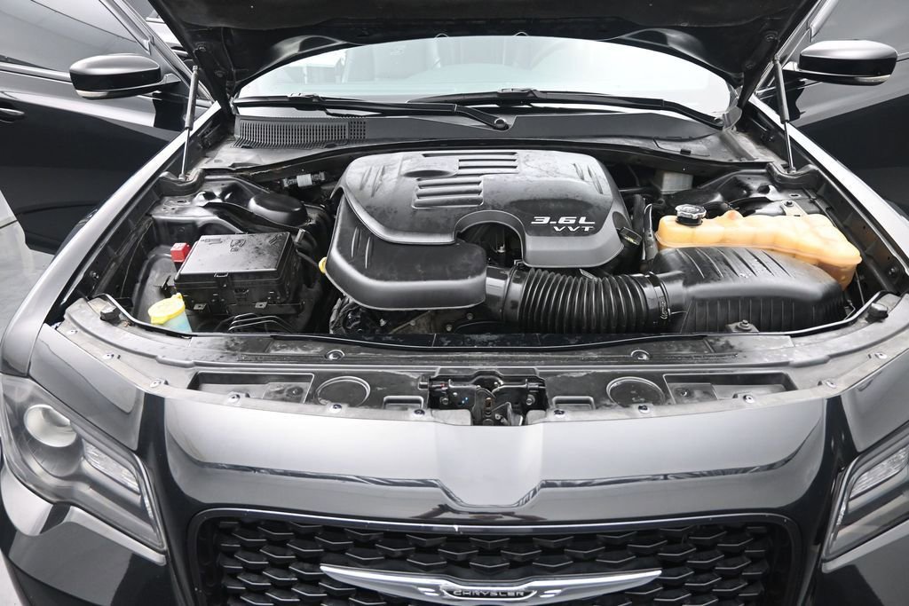 Used 2017 Chrysler 300 S w/ 300S Premium Group AWD/4WD image 22