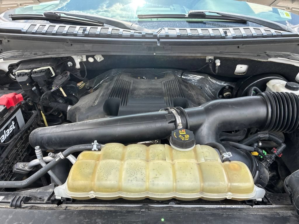 Used 2019 Ford Expedition XLT w/ Equipment Group 202A RWD image 33