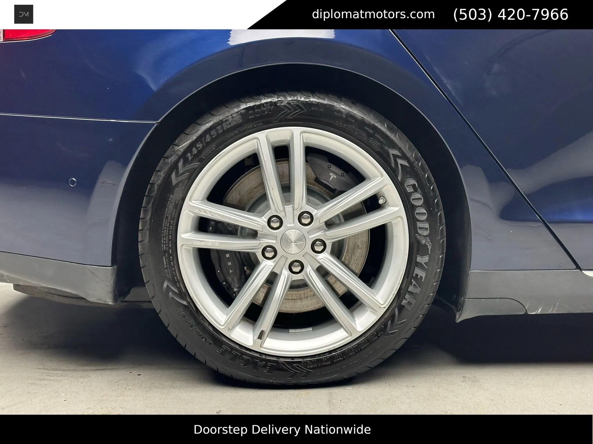 Used 2015 Tesla Model S 85 image 40