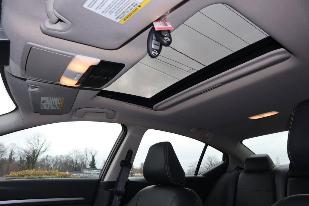 Certified 2024 Nissan Altima 2.5 SL image 18