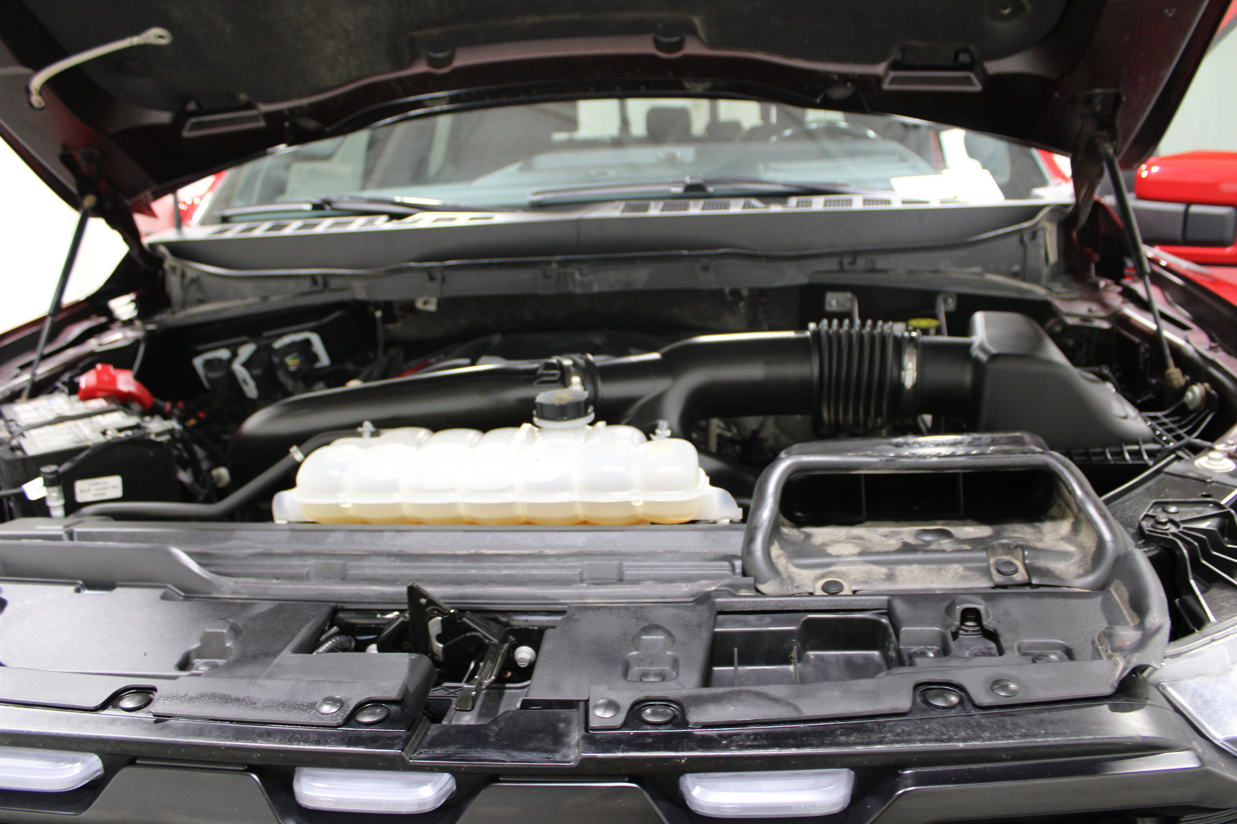 Used 2025 Ford F150 Raptor image 35