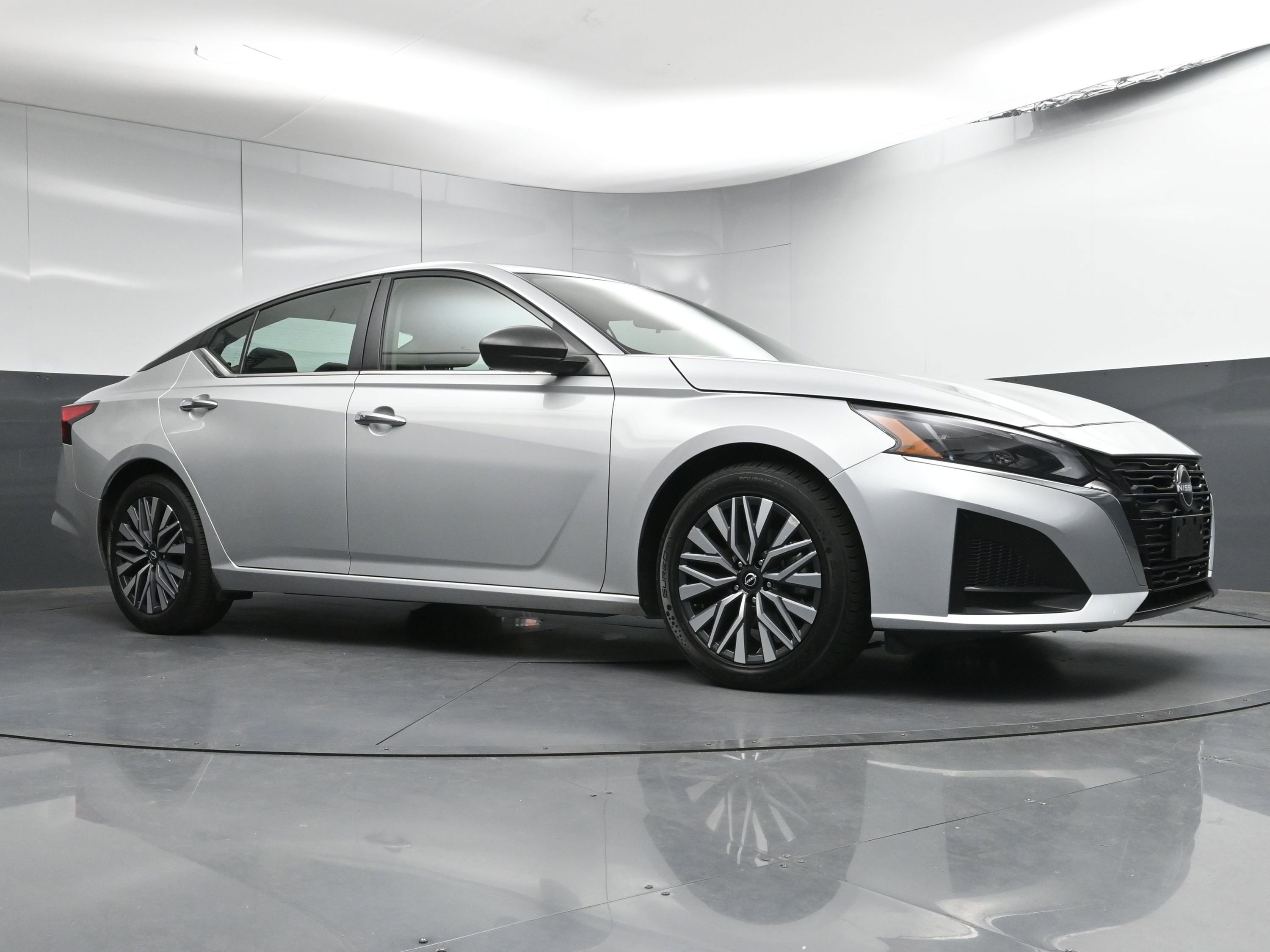 Certified 2024 Nissan Altima 2.5 SV image 23